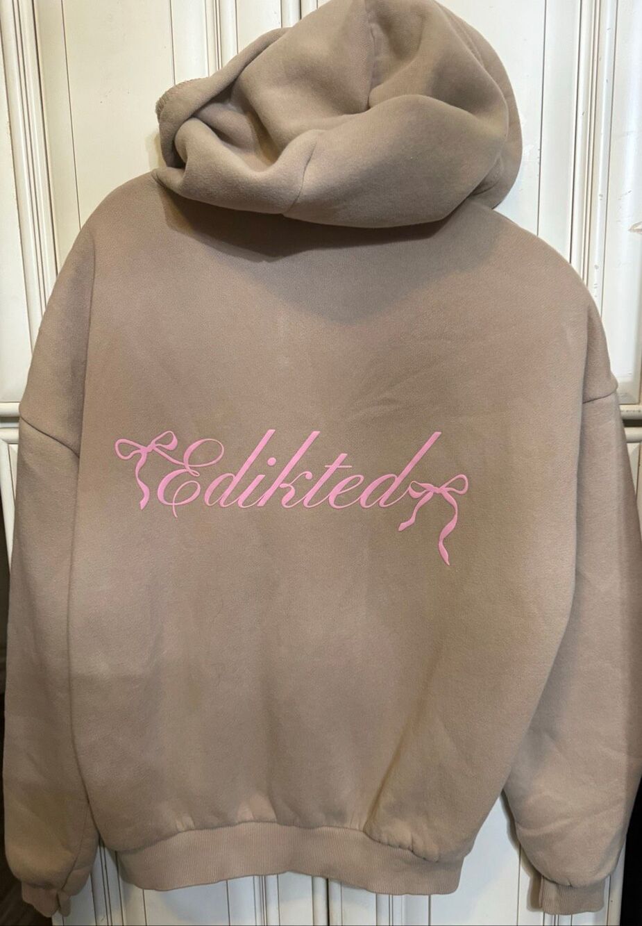 Edikted Youth Fleece Sasha Bow Detail Crew Neck Pullover Hoodie Taupe Size XS